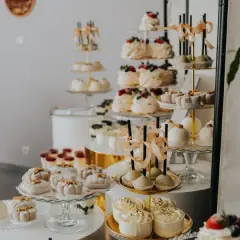 Pomysły na tort w kształcie prezentu, które zachwycą każdego gościa