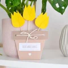  Prezent dla babci i dziadka DIY - zrób to sam! Praktyczny poradnik rękodzieła