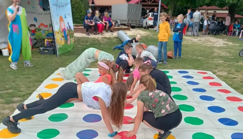 Najlepsze zabawy na festyn dla dzieci: 15 pomysłów na radosne chwile
