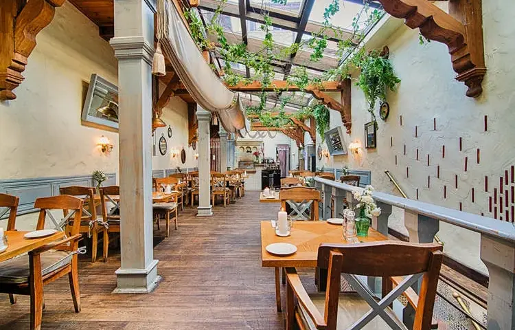 Najlepsze restauracje dla rodzin z dziećmi w Krakowie: 10 miejsc