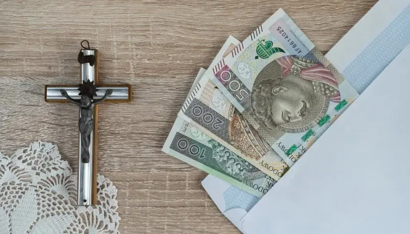 Ile dać na komunię wnuczce? Odkryj idealne prezenty i kwoty